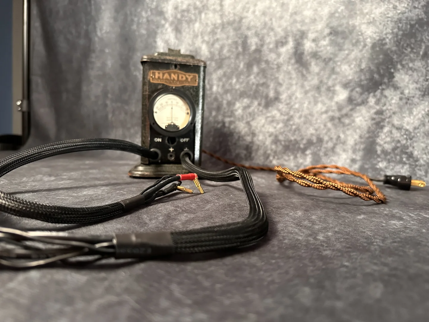 Handy Charger — original photograph 4