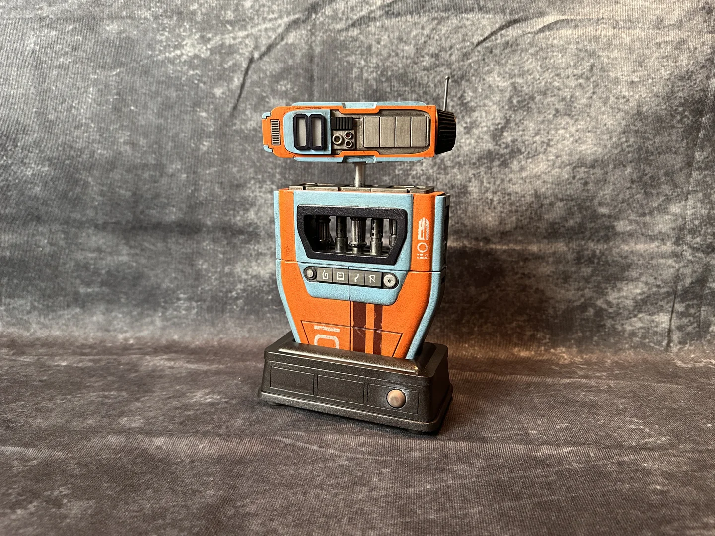 Pip Droid — original photograph 8